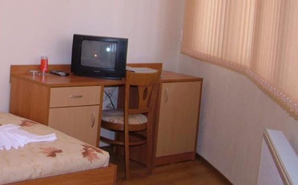 Family Hotel St. Constantine&Helena Iwajlowgrad Zimmer foto