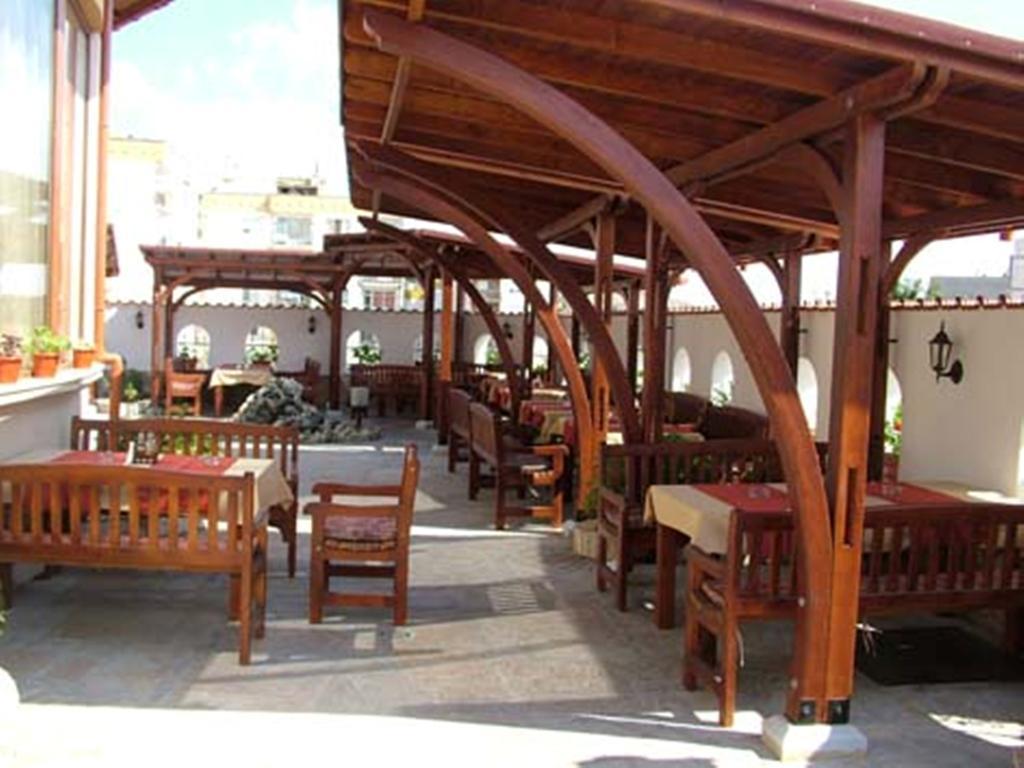 Family Hotel St. Constantine&Helena Iwajlowgrad Exterior foto