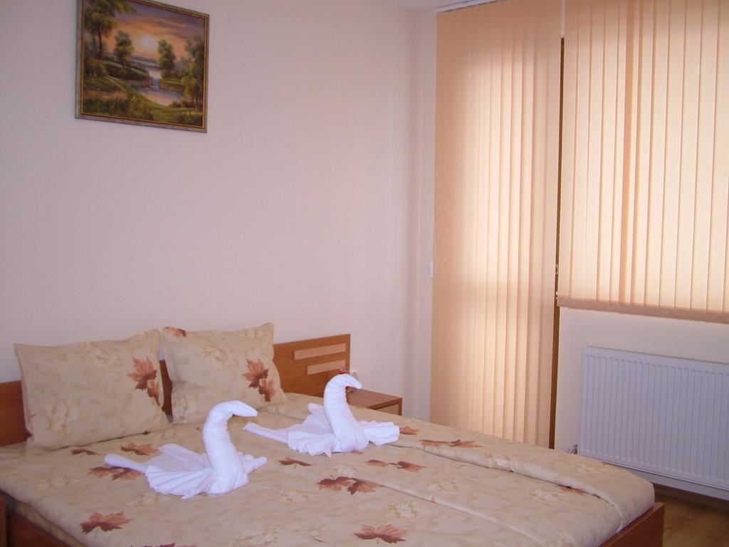 Family Hotel St. Constantine&Helena Iwajlowgrad Exterior foto